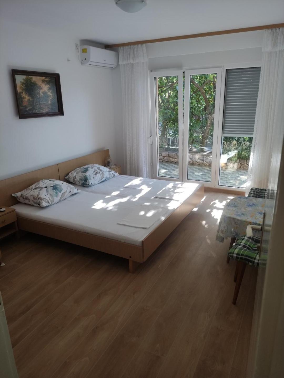 Dragiv 1 Hotel Selce Bagian luar foto